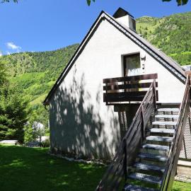 Apartment Les Marmottes by Interhome