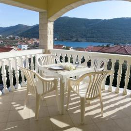 Apartment Toni-1 by Interhome