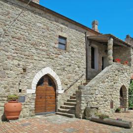 Apartment Rosa - Borgo la Civitella by Interhome
