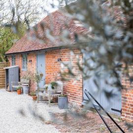 The Cowshed Port Lympne, hotel in Hythe