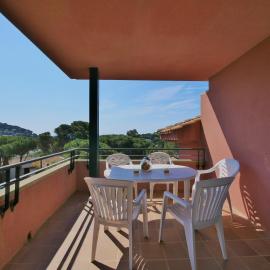 Apartamento Coronda con piscina y parquing en Llafranc, hotel in Llafranc