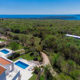 Villa Chiara by Interhome, Hotel in Diminići