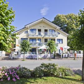 Villa Wauzi Ferienwohnung 09, hotel i Baabe