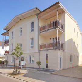 Villa Elisenhof Ferienwohnung 2 mit gratis Sauna- und Schwimmbadnutzung im AHOI Sellin