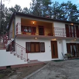 Viesnīca Pineta pilsētā Gračišče
