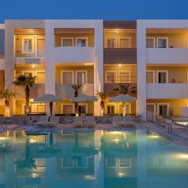 Viesnīca Mythos Suites Hotel pilsētā Tigaki
