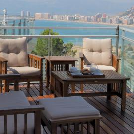 Villa with magnificants sea views on Cullera bay., hotelli kohteessa Faro de Cullera