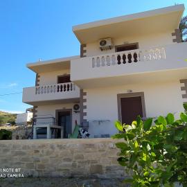 Odisseas Apartment, hotel a Kalamaki