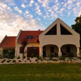 Vadkert Vendégház, hotel in Dörgicse