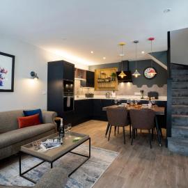 Viesnīca Spacious - Contemporary Home - Central Ambleside - Parking pilsētā Emblsaida