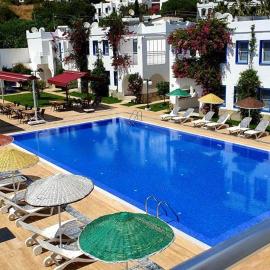 Paradise Apart Hotel, хотел в Гюмбет