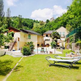 Les Gîtes du Moulin d Olt, hotel a La Canourgue