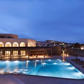 Orama Hotel & Spa, hotel Fírában