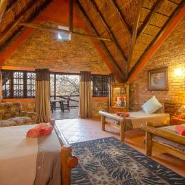SERENITY Du Bois Lodge, hotel u gradu Marlot Park