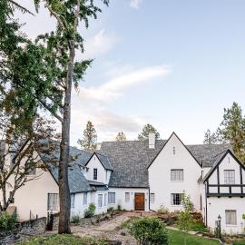 Hummingbird Estate, hotel u gradu 'Central Point'