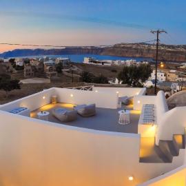 Golden Stone Santorini Suites, hotel in Akrotiri