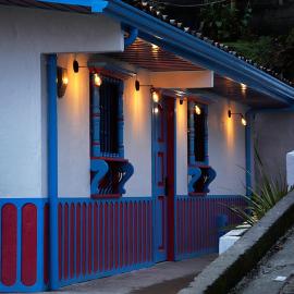 Casa Adelina