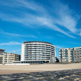Vayamundo Oostende - Apartments، فندق في أوستند
