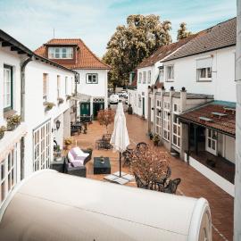 Hotel Freihof am Roland, hotelli kohteessa Wedel