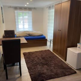 Haus Alpenhof, hotell sihtkohas Wassen