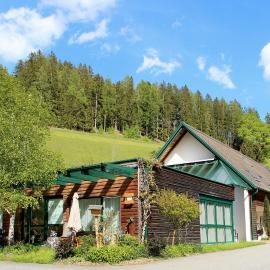 Adelwöhrer - Am Hof, hotel di Falting