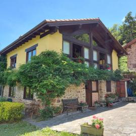 Apartamentos Rurales Los Picos de Redo