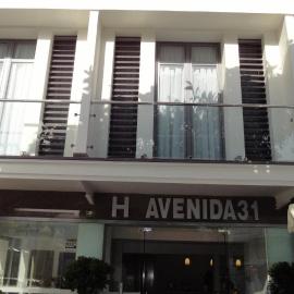 Hotel Avenida 31, hotell i Marbella
