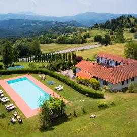 Podere Belvedere: Barberino di Mugello'da bir otel