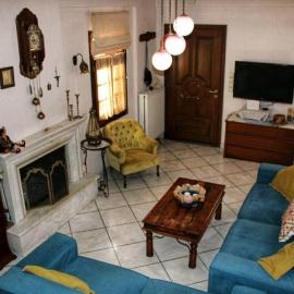 Viktoria's apartment in the center of Parga