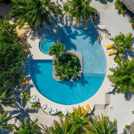 Portofino Beach Resort-An Authentic Island Escape!, hotel sa San Pedro