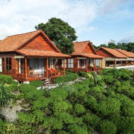 Marind Dive Eco Resort Wakatobi, hotel v destinácii Waha