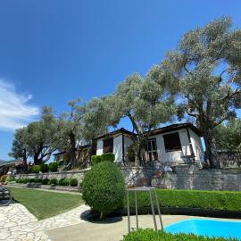 Hilja's Oliven Garden Bungalows – hotel w Ulcinju