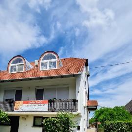 Arató Vendégház, hotel in Pécs