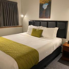 Townsman Motor Lodge