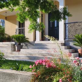 Gloria Apartments