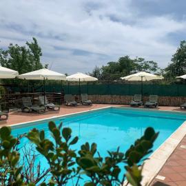 A Due Passi Da, hotelli kohteessa Aci SantʼAntonio