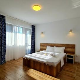 Elina2, hotel in Techirghiol