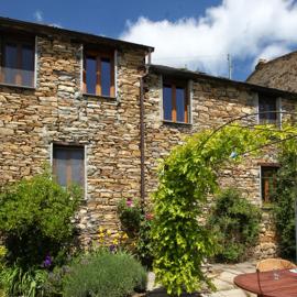 Casa Costa - Ruhe und Natur pur, hotelli kohteessa Carpasio