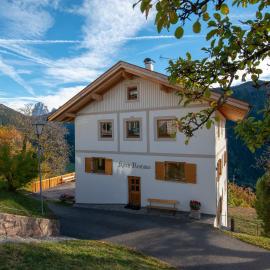 Appartment Kirch Neuhaus, hotel sa Lajen