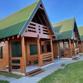 Domki Letniskowe Malinka Dąbki Bobolin, hotel v destinaci Bobolin