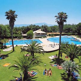 Happy Camp mobile homes in Villaggio Camping Baia Domizia, hotel a Baia Domizia
