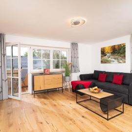 "Haus 18" - Annehmlichkeiten von 4-Sterne Familien-und Wellnesshotel Viktoria können mitgenutzt werden