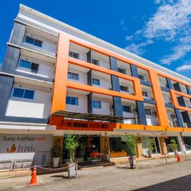 The Original Orange Hotel, ξενοδοχείο σε Nakhon Si Thammarat