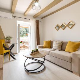 Armonia GuestHouses by Konnect, Benitses, hotel in Benitses