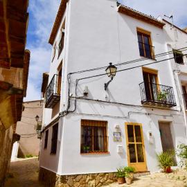 Casa El Cielo, in the heart of Old Town, hotel in Chulilla