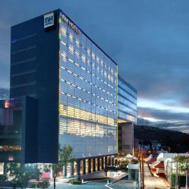 NH Mexico City Valle Dorado, hotel en Ciudad de México