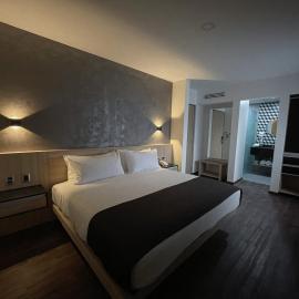 Viesnīca Fato Hotel pilsētā Kerētaro