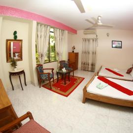 Hotel Farmis Garden, hotell i Sylhet