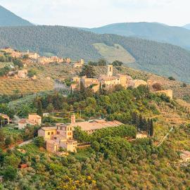 Relais Borgo Campello، فندق في كامبيلو سول كليتونو