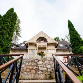 Hotel Tókert Szálloda és Étterem, hotelli kohteessa Lillafüred